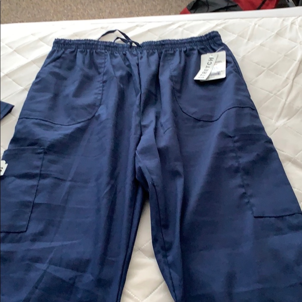 Scrub top & pants